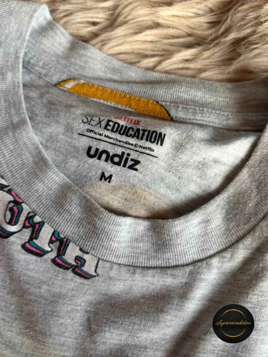 Crop top gris a motivos Sex Education Undiz Taille m / 38 – photo 4